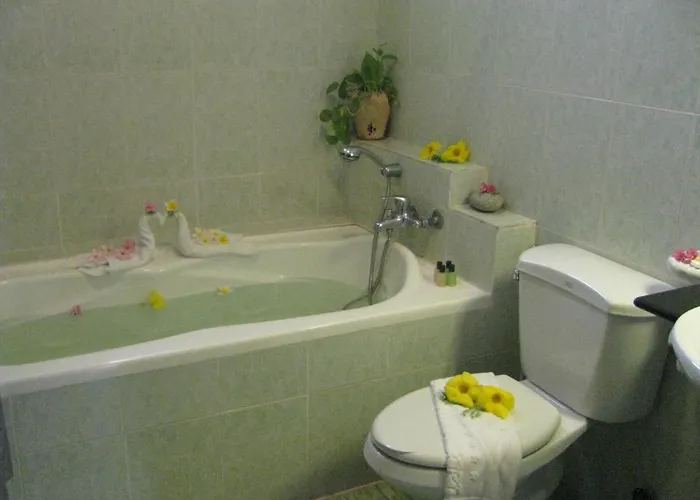Khu nghỉ mát Ocean Star 4*